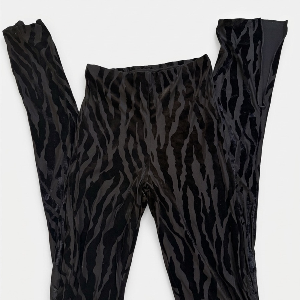 Naked Wardrobe Black Textured Leggings
